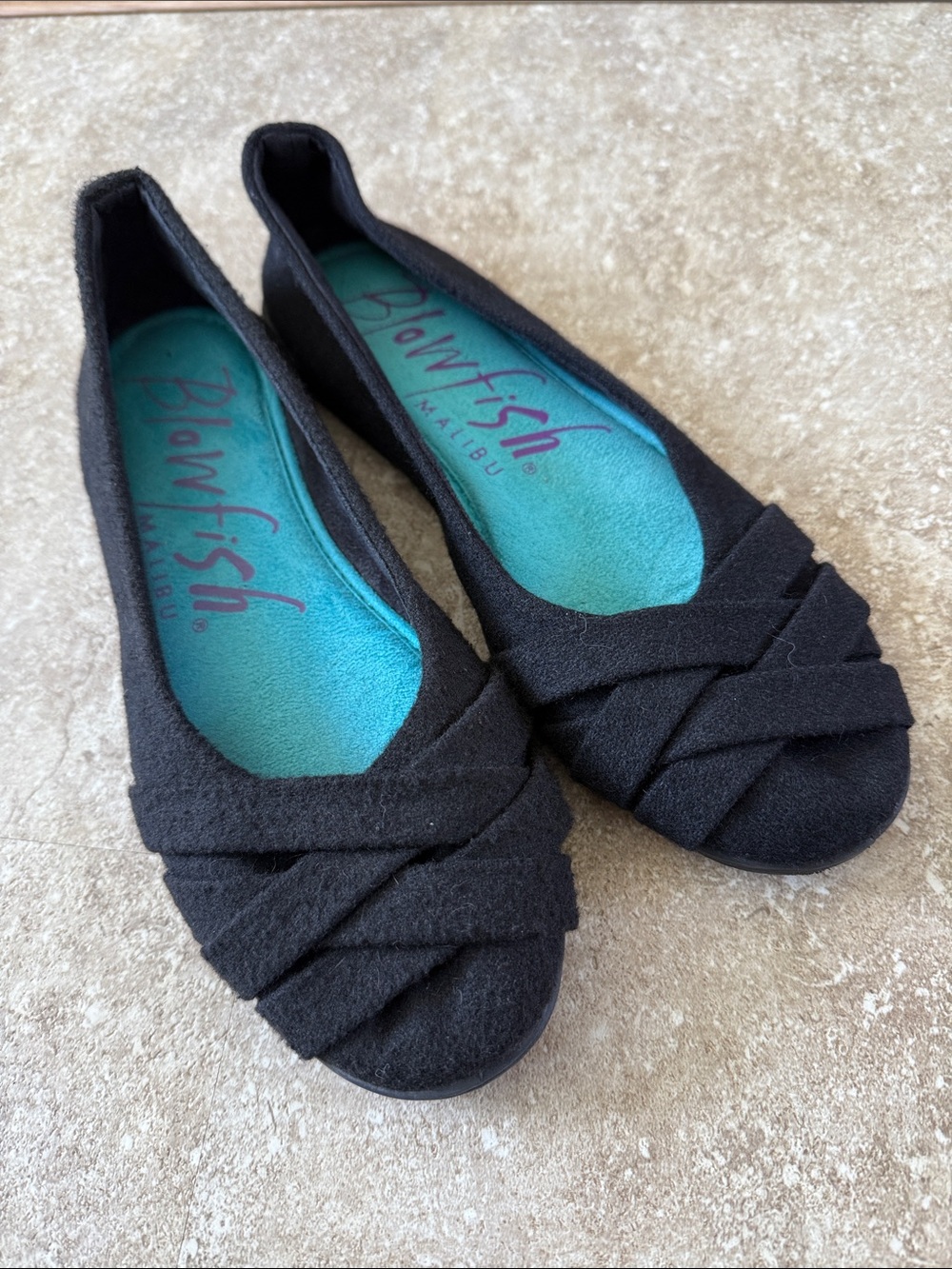 Blowfish Black Fold-Front Ballet Flats with Teal Insole